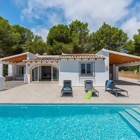 Villa Anna - Plusholidays *