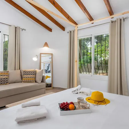 Anna - Plusholidays Villa Teulada